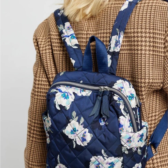 NWT Vera Bradley Convertible Backpack in Navy Blooms and Branches - Picture 6 of 6